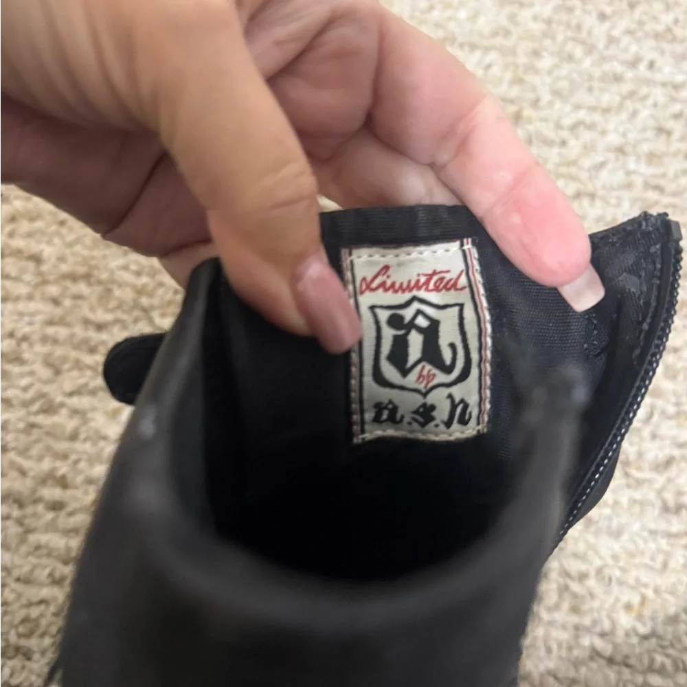 ASH Limited Edition Wedge Sneakers - Picture 6 of 8